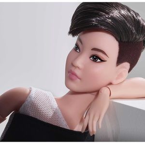 Barbie Signature Looks Petite Posable Doll # 3